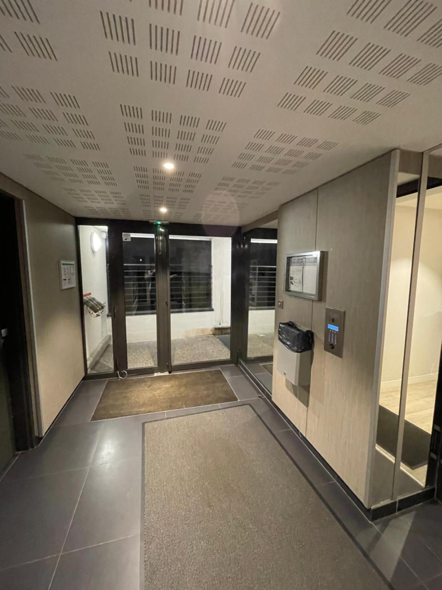 Appartement Lahcen Thorigny-sur-Marne Exteriör bild